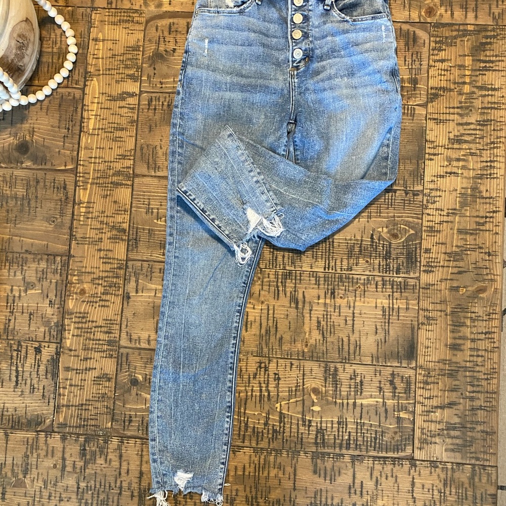 Abercrombie & Fitch The Super Skinny Ankle High Rise Jeans 25